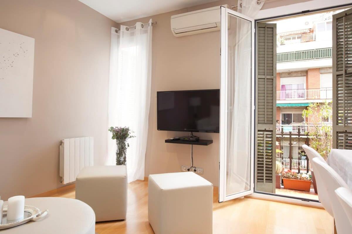 Gran Via Modern And Bright 3bd With Terrace * Barcelone